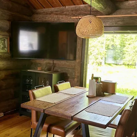 Hopukka 度假居 洛斯托