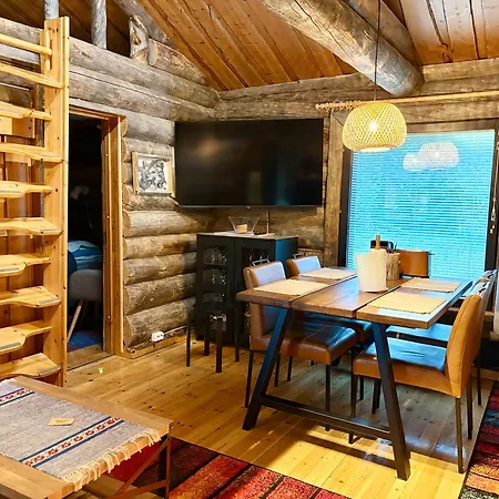 Hopukka 度假居 洛斯托